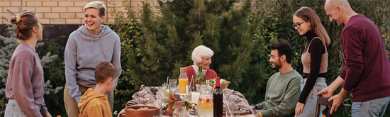 A family sitting down to lunch together